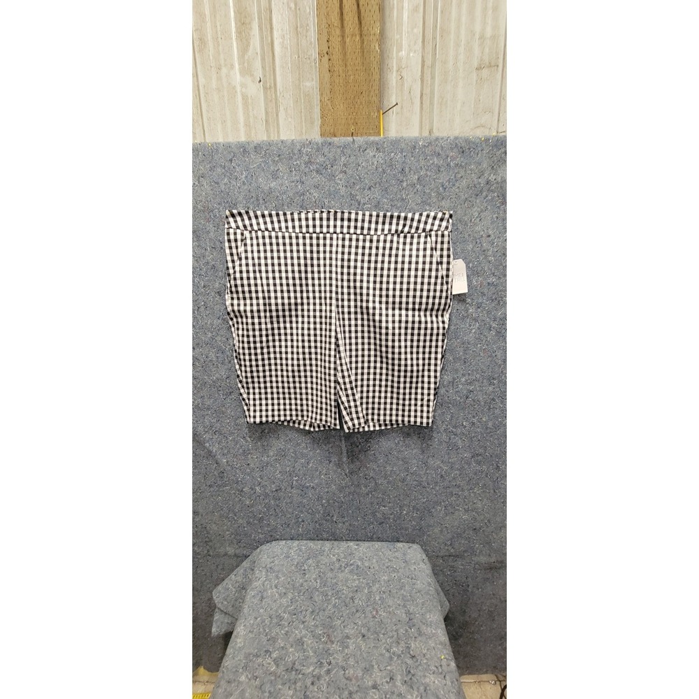 Time &‎ Tru Women's Strtch Mid-Rise Pull On Bermuda Black & White Size XXL (20)